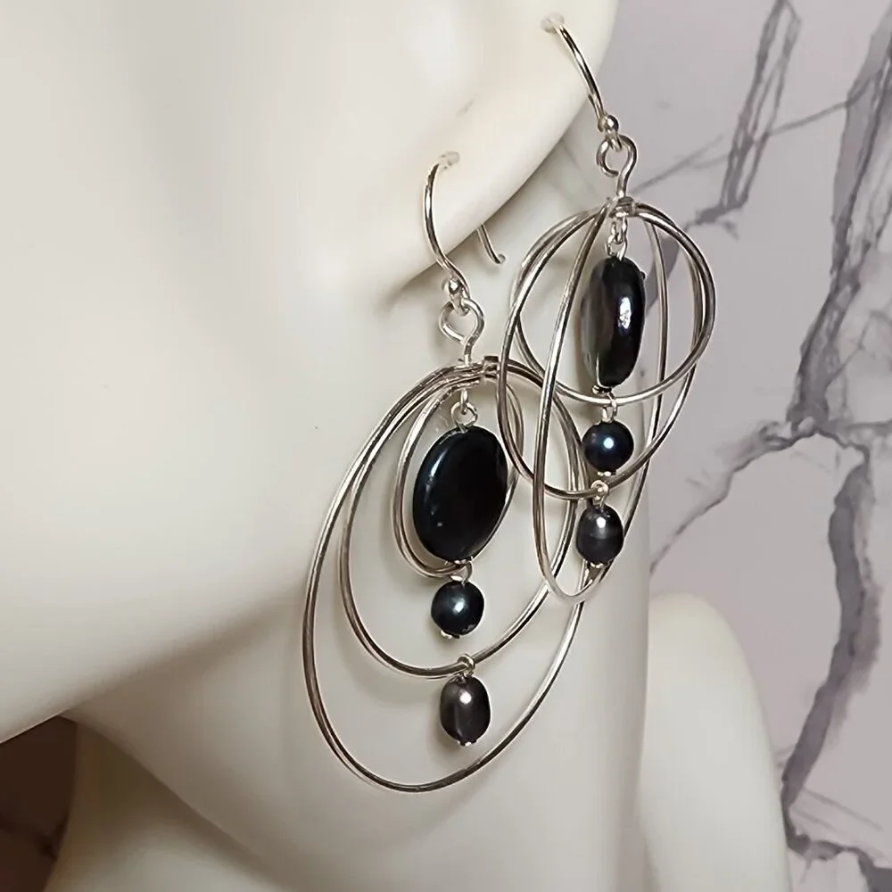 Beautiful Orbit Circle Pearl Dangle Earrings
